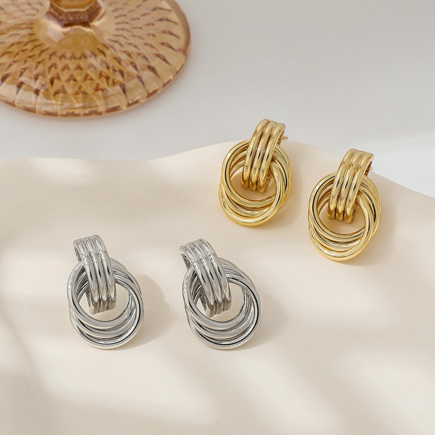 SHERLOVE Gold Geometric Drop Earrings for Women Dupes Earrings Designer Fin Earrings Fashion Jewelry Gift