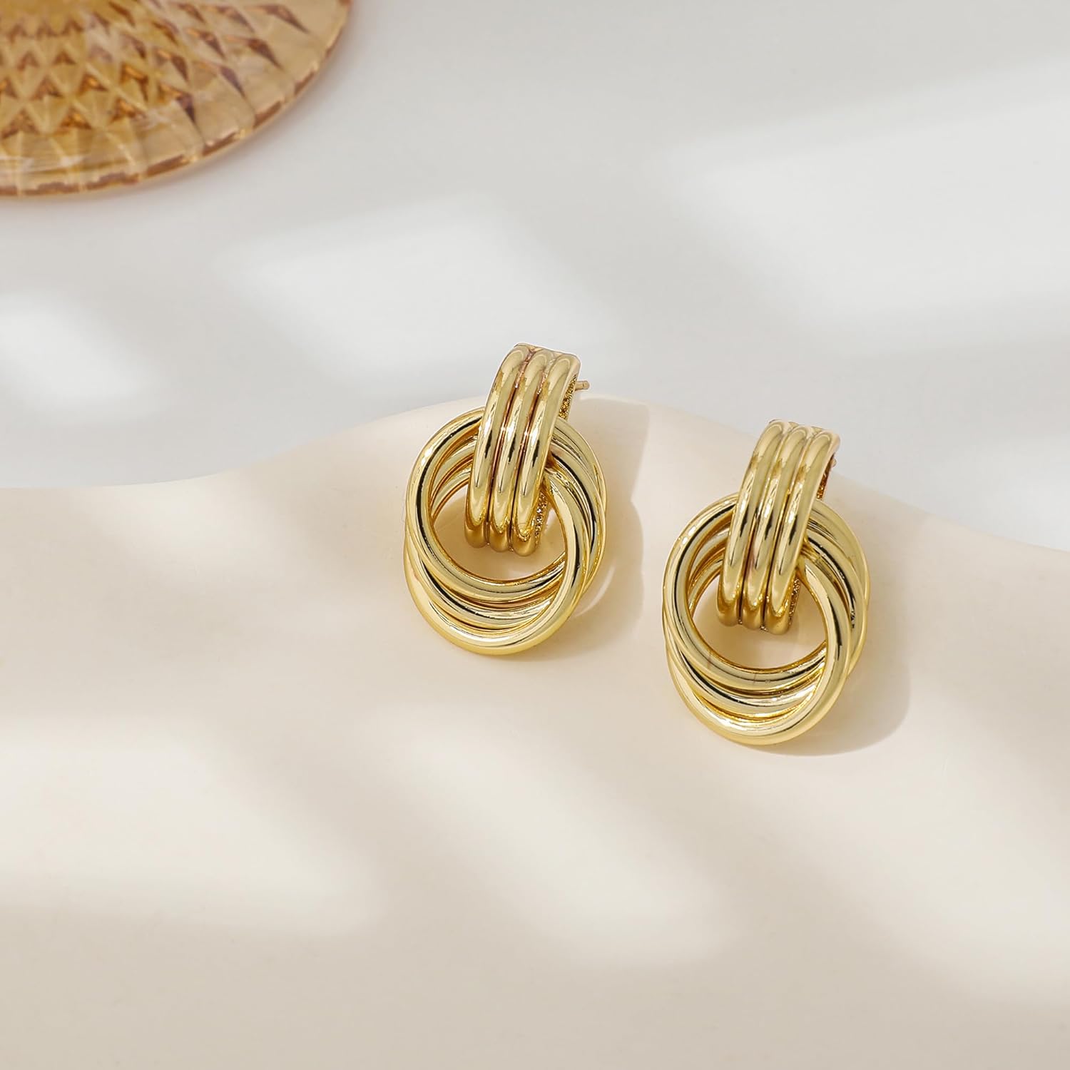 SHERLOVE Gold Geometric Drop Earrings for Women Dupes Earrings Designer Fin Earrings Fashion Jewelry Gift